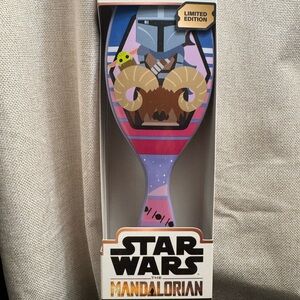 Wet Brush Original Detangler Disney Limited Edition Star Wars Mandalorian New